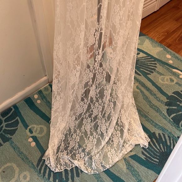 Lace strapless maxi dress - Picture 5 of 8